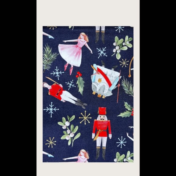 The Nutcracker NEW kitchen towel set - Picture 5 of 9